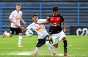 Adson durante jogo contra o Vitria, pelo Brasileiro Sub-20