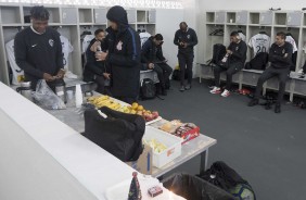 Jogadores do Corinthians no vestirio antes do amistoso contra o Londrina