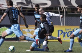 Rgis durante amistoso contra o Londrina