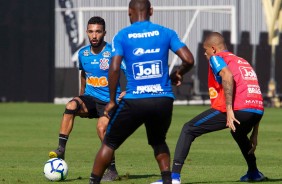 Clayson no treinamento desta sexta-feira no CT Joaquim Grava