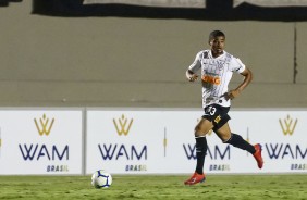 Daniel Marcos durante amistoso entre Vila Nova e Corinthians