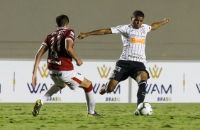 Daniel Marcos durante amistoso entre Vila Nova e Corinthians