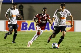 Jovem Joo Celeri durante amistoso entre Vila Nova e Corinthians