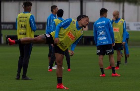 Júnior Urso durante treino que prepara a equipe do Corinthians para amistoso contra o Londrina