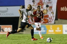 Régis durante amistoso entre Vila Nova e Corinthians