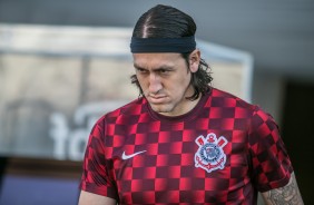 Cássio antes do jogo contra o CSA, na Arena Corinthians, pelo Brasileirão