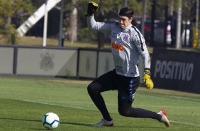 Jogadores do Corinthians treinam nesta sexta-feira