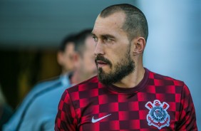 Walter antes do jogo contra o CSA, na Arena Corinthians, pelo Brasileiro