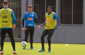 Caíque e Gustavo no treino desta quarta-feira, no CT Joaquim Grava