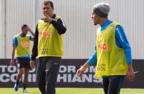 Carille e Gabriel no treino desta quarta-feira, no CT Joaquim Grava