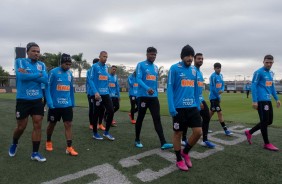 Jogadores do Corinthians, no CT Joaquim Grava, durante treino desta quarte-feira