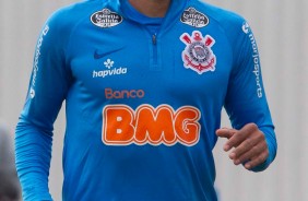Júnior Urso no treino desta quarta-feira, no CT Joaquim Grava