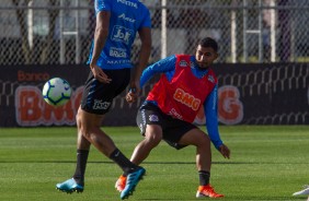 Sornoza no treino nesta quinta-feira no CT Joaquim Grava