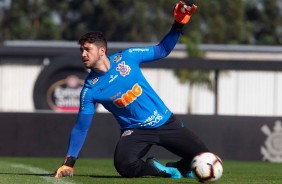 Caíque França treina após empatar em 1 a 1, contra o Flamengo, pelo Brasileirão