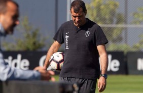 Carille comandam treino após empatar em 1 a 1, contra o Flamengo, pelo Brasileirão