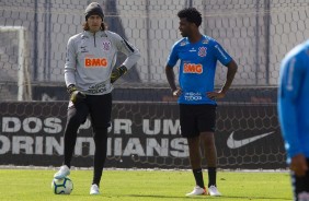 Cássio e Gil no último treino antes do jogo contra o Flamengo, pelo Brasileirão