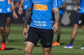 Fagner no treino desta terça-feira no CT Joaquim Grava