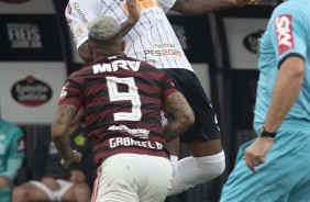 Gil durante jogo contra o Flamengo, na Arena Corinthians, pelo Brasileiro