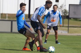 Mateus Vital e Renê Jr no último treino antes do jogo contra o Flamengo, pelo Brasileirão