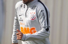 Sornoza durante o treino desta sexta-feira no CT Joaquim Grava