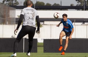 Vital no treino desta terça-feira no CT Joaquim Grava