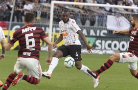 Zagueiro Manoel durante jogo contra o Flamengo, na Arena Corinthians, pelo Brasileiro