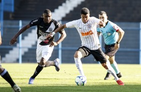 Roni durante jogo contra a Ponte Preta, pelo Brasileiro Sub-20