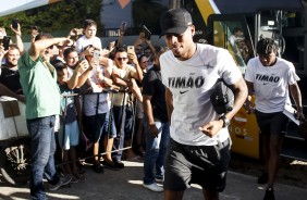 Gustavo e Matheus Jesus chega em Fortaleza para o último treino antes do duelo pelo Brasileirão