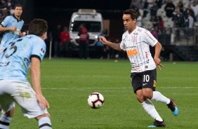 Jadson na partida contra o Montevideo Wanderers, pela Copa Sul-Americana, na Arena Corinthians