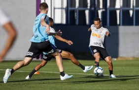 Janderson no treino desta sexta-feira no CT Joaquim Grava