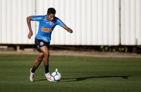 Janderson no treino desta sexta-feira no CT Joaquim Grava