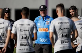 Walmir Cruz no treino desta sexta-feira no CT Joaquim Grava