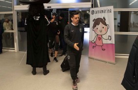 Fagner chega a Arena para a partida contra o Palmeiras pelo Brasileiro