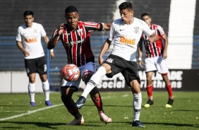 Adson no jogo contra o Botafogo, pelo Paulista Sub-20