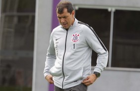 Carille comandou o primeiro treino depois do jogo contra o Palmeiras