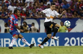 Fagner no jogo contra o Fortaleza, pelo Campeonato Brasileiro