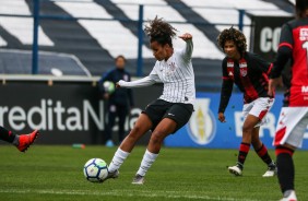 Grazi no jogo contra o Vitria, pelo Campeonato Brasileiro Feminino