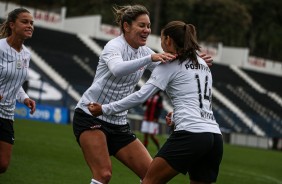 Meninas do Corinthians Feminino ganharam do Vitória, pelo Brasileirão