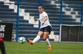 Mimi no jogo contra o Vitória, pelo Campeonato Brasileiro Feminino