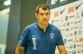 Fábio Carille antes do jogo contra o Goiás, na Arena Corinthians