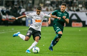 Jovem Pedrinho durante duelo contra o Goiás, na Arena Corinthians, pelo Brasileirão