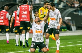 Jnior Urso marcou contra o Gois, na Arena Corinthians, pelo Brasileiro