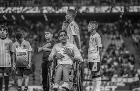 Torcedor cadeirantes antes do jogo contra o Goiás, na Arena Corinthians