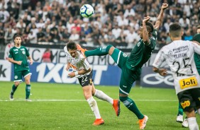 Vital durante jogo contra o Gois, na Arena Corinthians, pelo Brasileiro