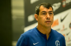 Carille chega à Arena Corinthians para duelo contra o Botafogo