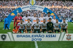 Foto oficial antes do jogo contra o Botafogo, pelo Brasileirão, na Arena Corinthians