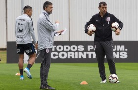 Cuca e Carille no segundo treino preparatrio para o jogo contra o Fluminense