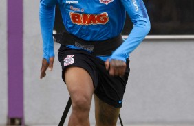 Matheus Jesus no primeiro treino para o duelo contra o Fluminense