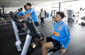 Gabriel na academia do CT Joaquim Grava durante o treino desta sexta-feira