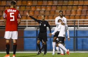 Nathan comemora gol durante vitria contra o So Paulo, pelo Brasileiro Sub-20